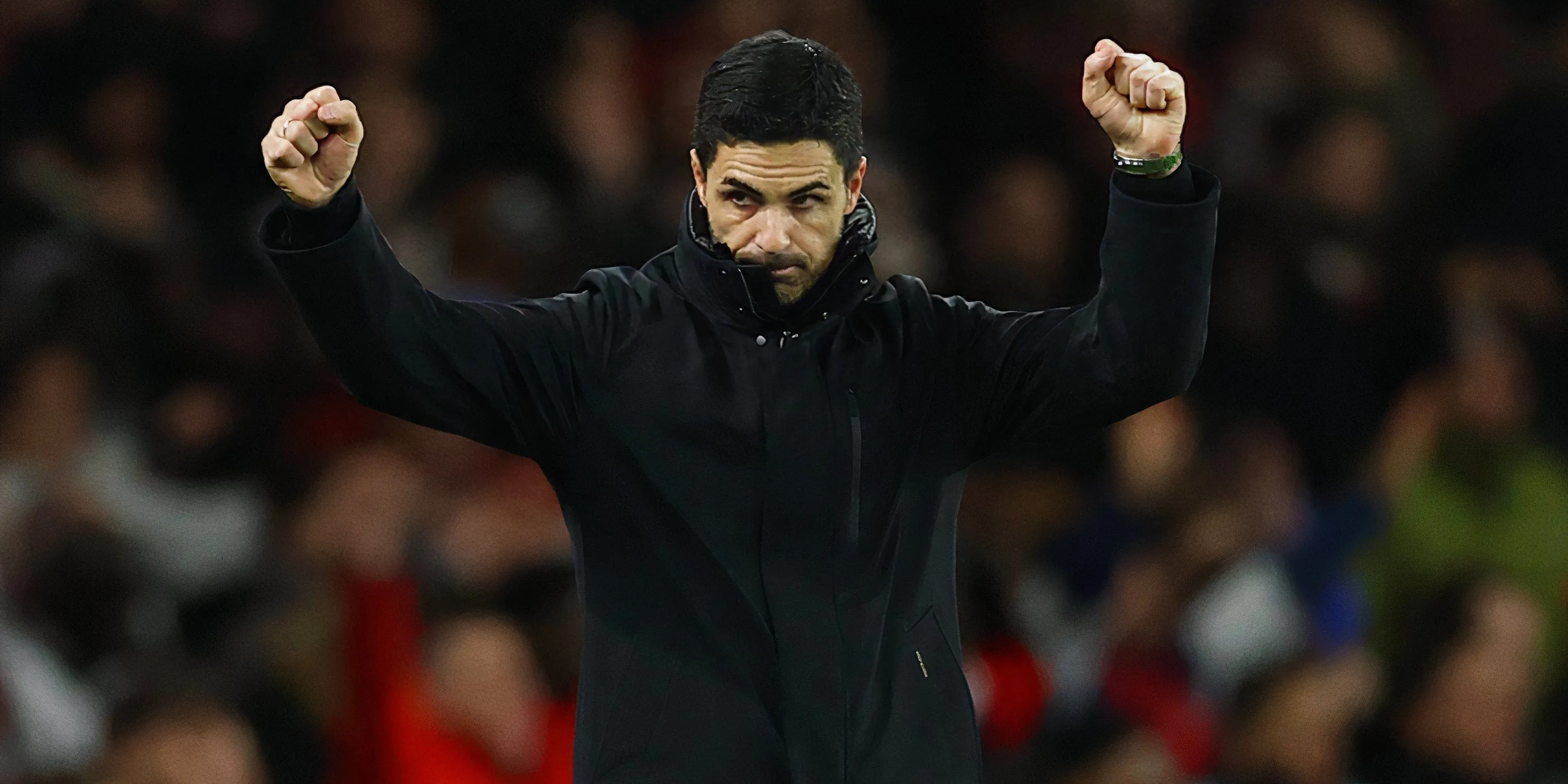 HLV Mikel Arteta của Arsenal ăn mừng đầy phấn khích với tin tức chuyển nhượng