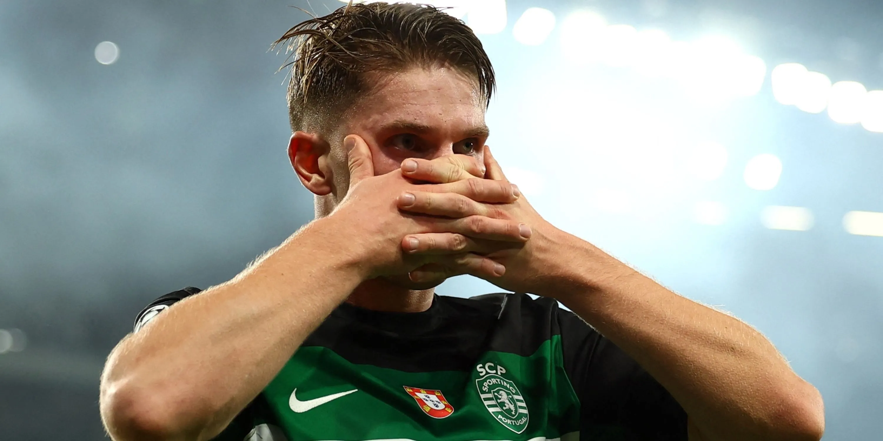 Viktor Gyokeres ăn mừng bàn thắng cho Sporting CP, thể hiện phong độ ấn tượng - mục tiêu chuyển nhượng của Arsenal