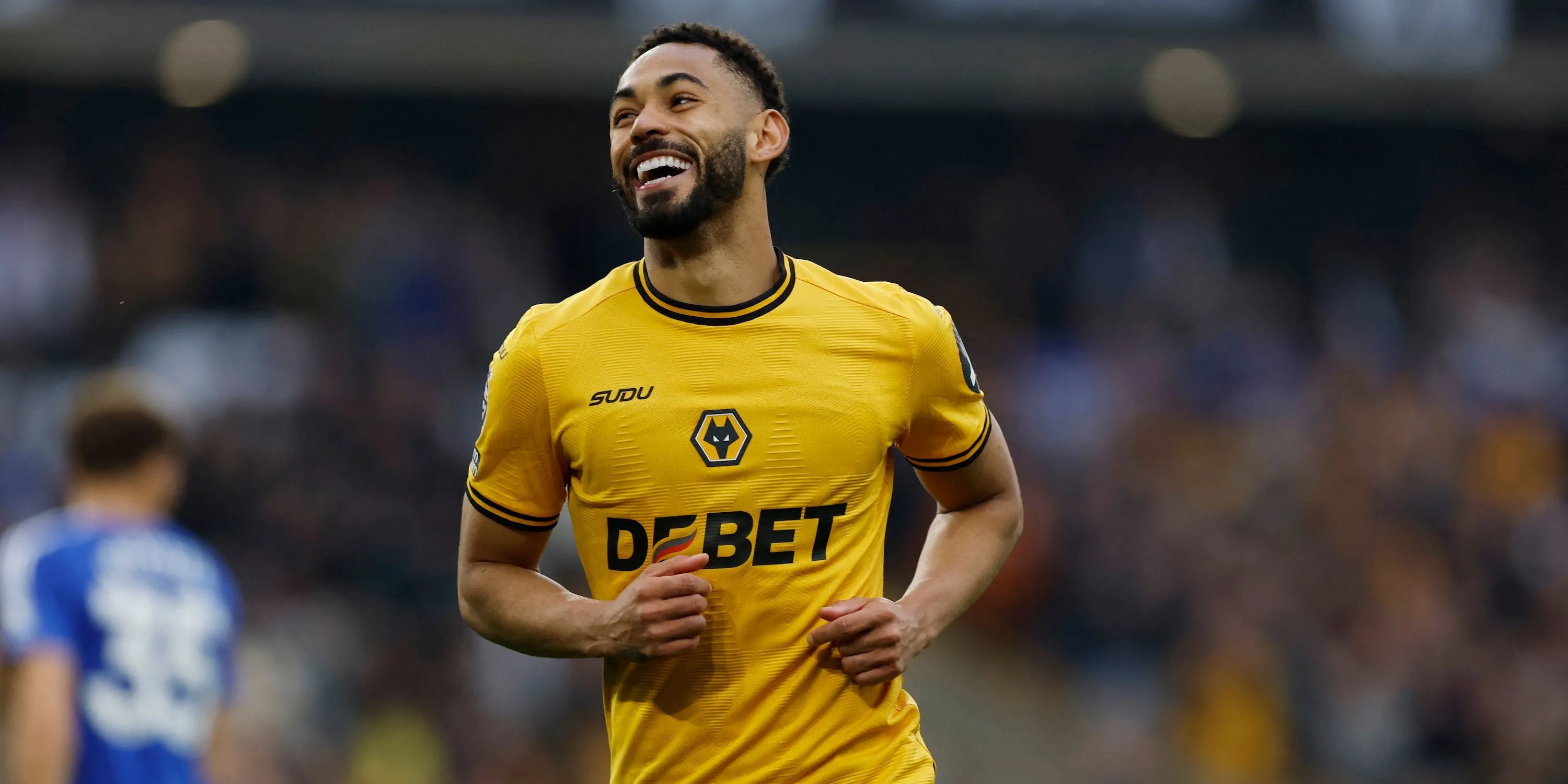 Cunha ăn mừng bàn thắng cho Wolves tại Premier League