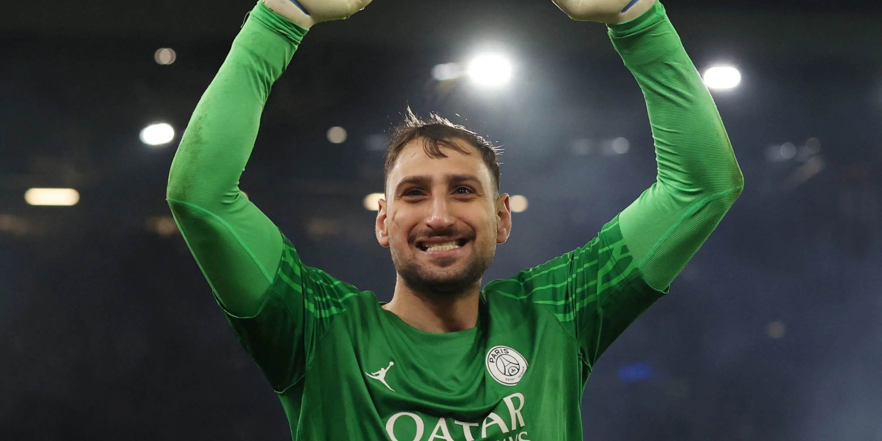 Donnarumma thi đấu cho PSG
