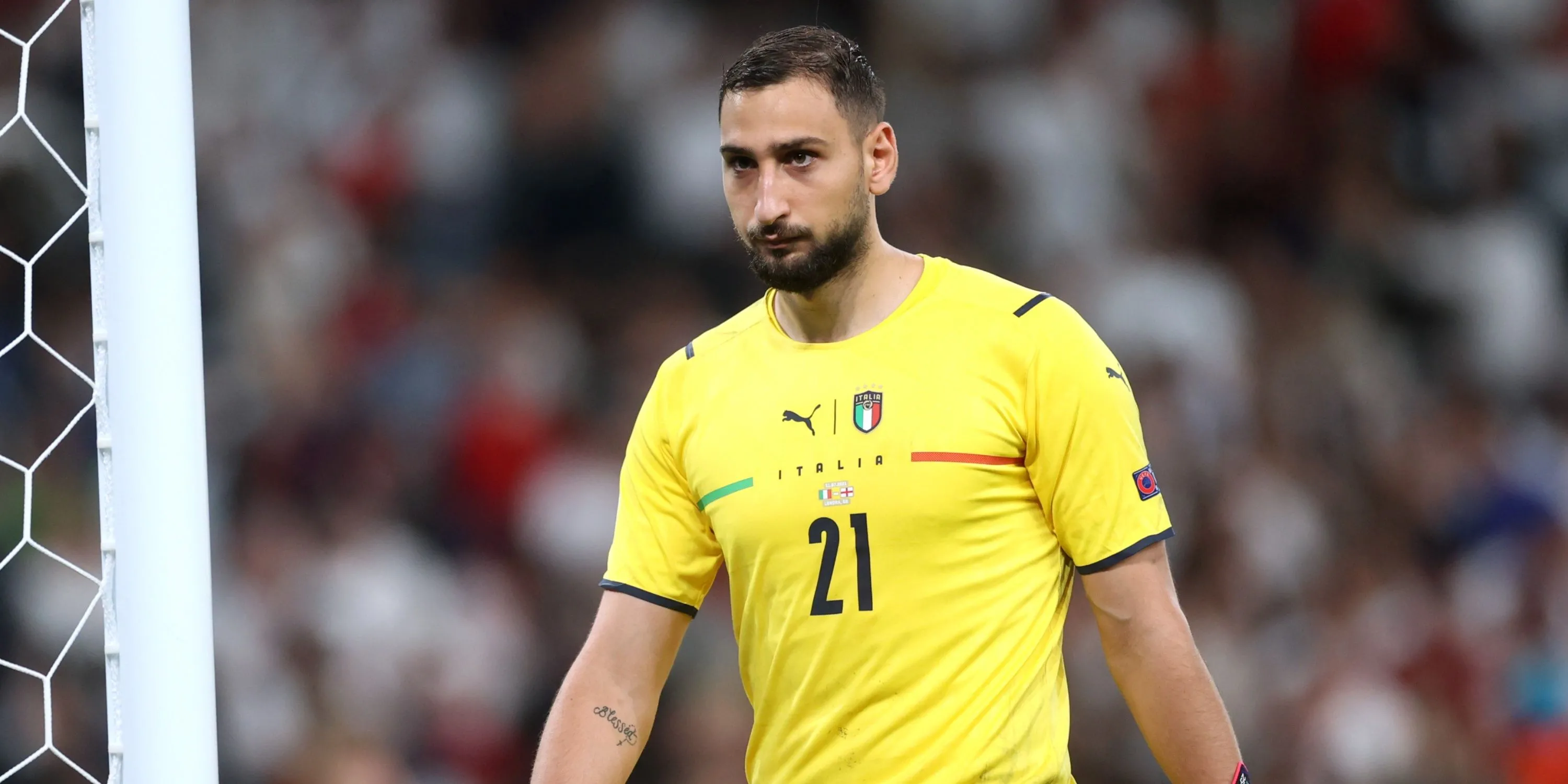 Gianluigi Donnarumma ăn mừng cùng đội tuyển Ý tại Euro 2020