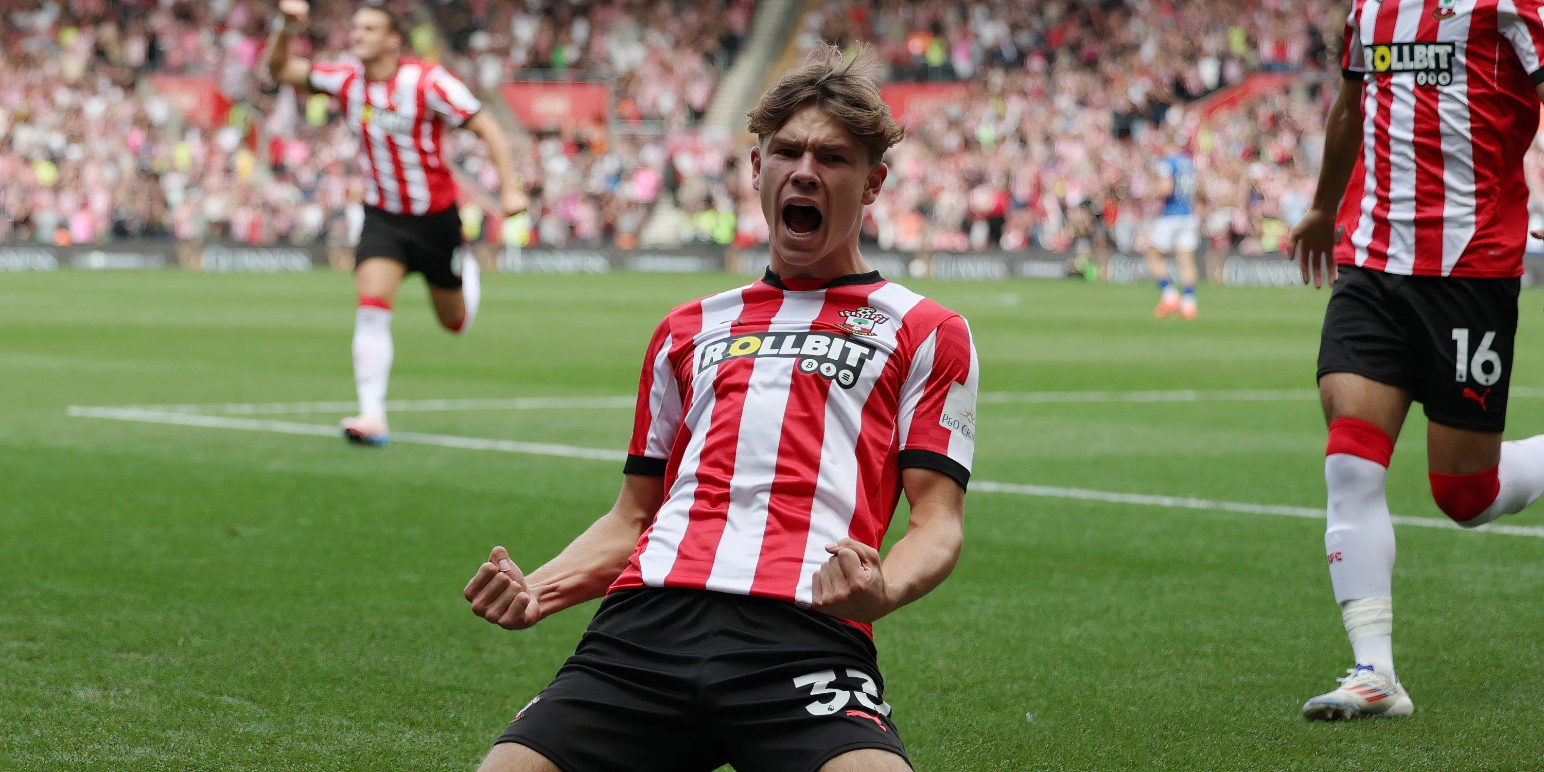 Tyler Dibling thi đấu cho Southampton