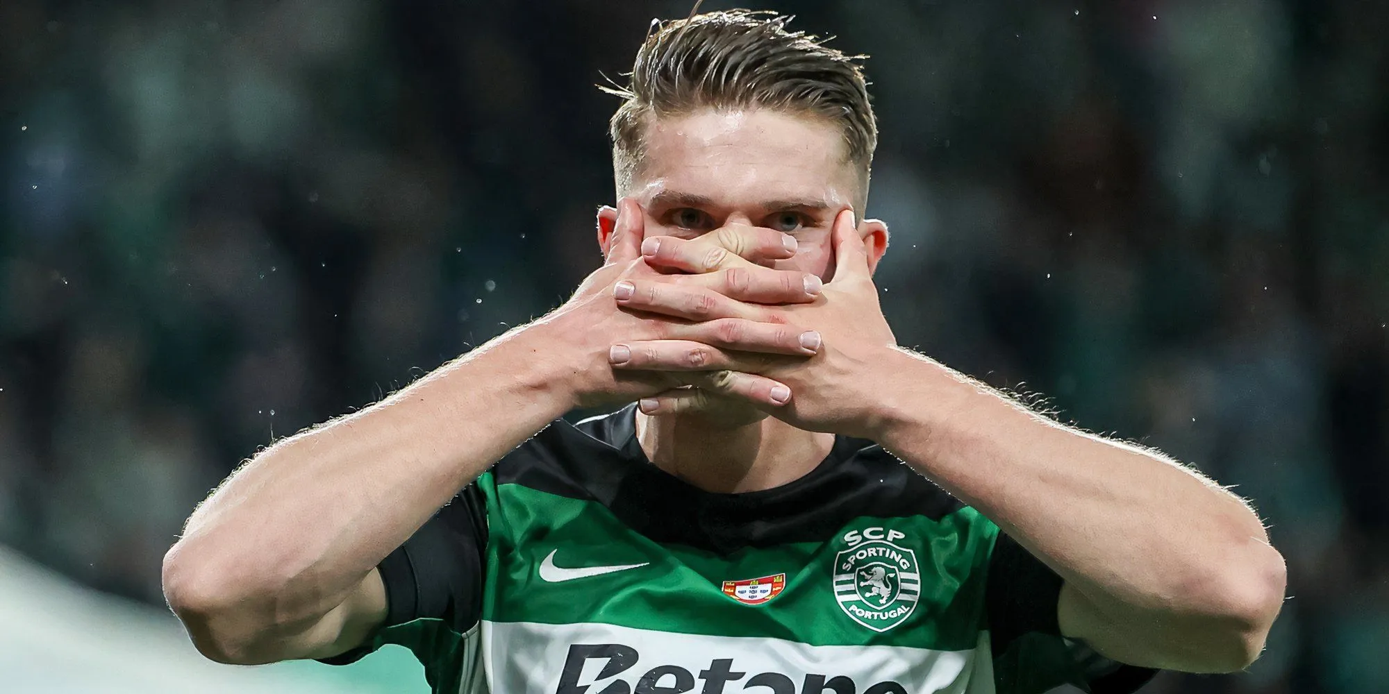 Viktor Gyokeres, một tiền đạo khác cũng được liên hệ với Manchester United trong kỳ chuyển nhượng
