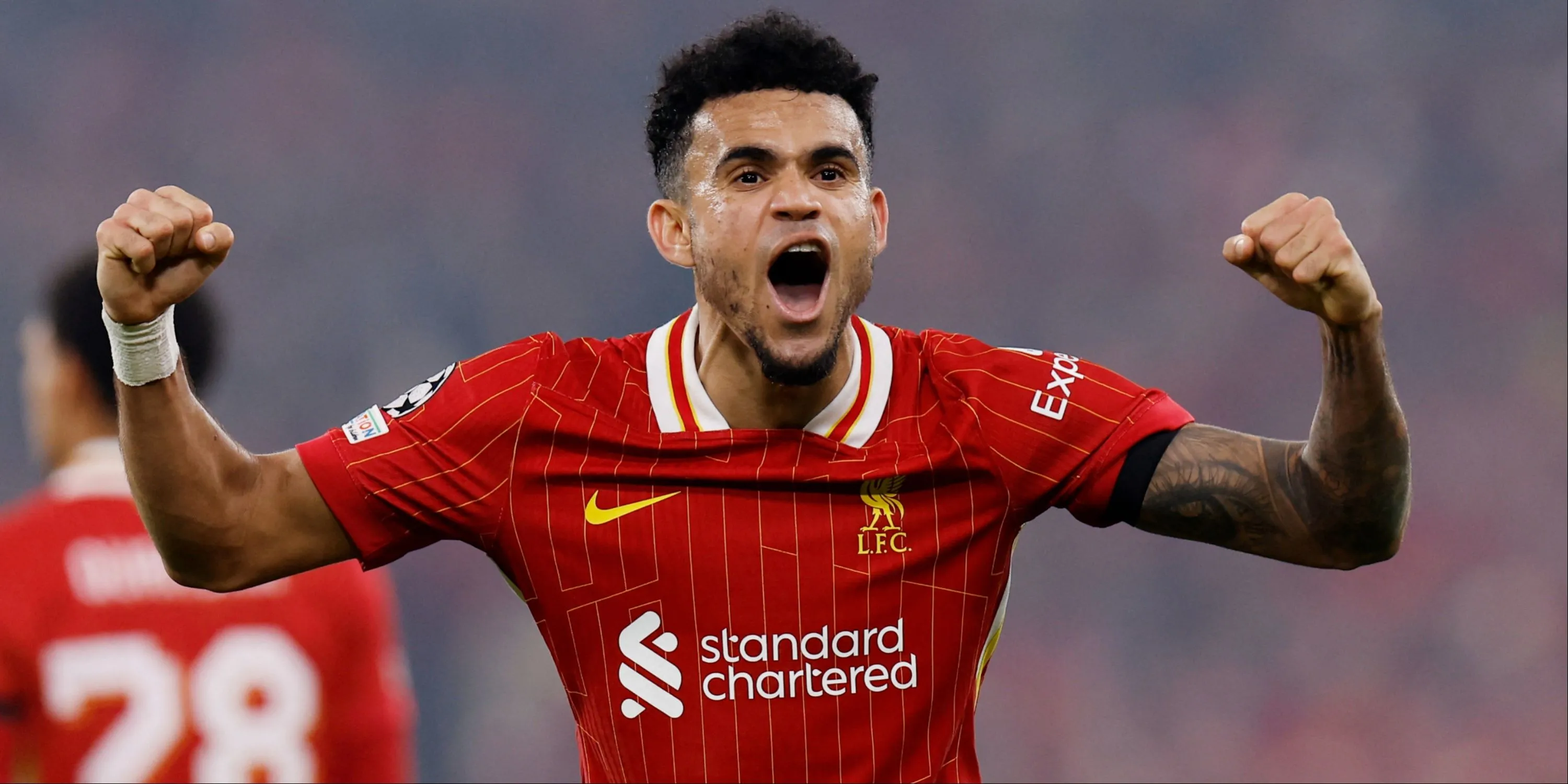 Luis Diaz ăn mừng bàn thắng trong màu áo Liverpool, cầu thủ đang được Bayern Munich theo đuổi