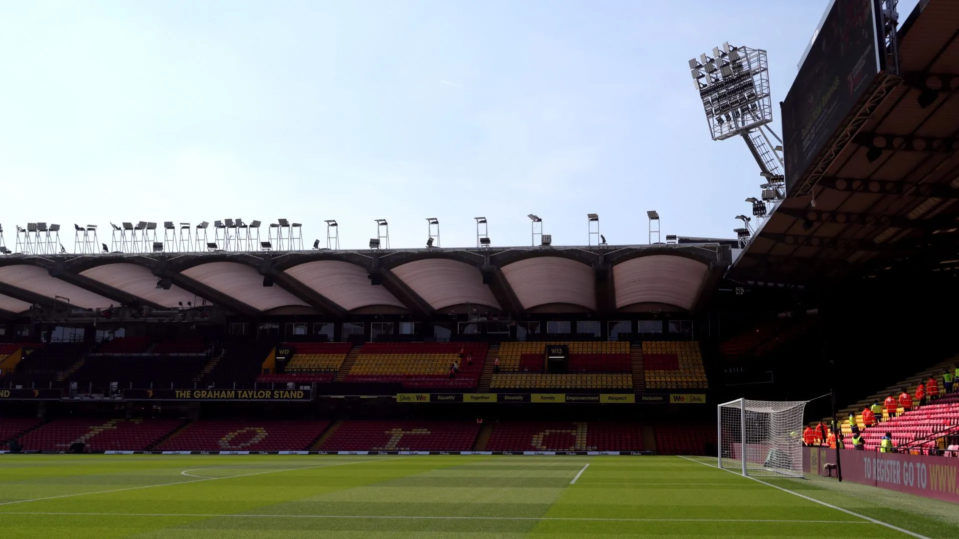 Sân vận động Vicarage Road của Watford nhìn từ trên cao