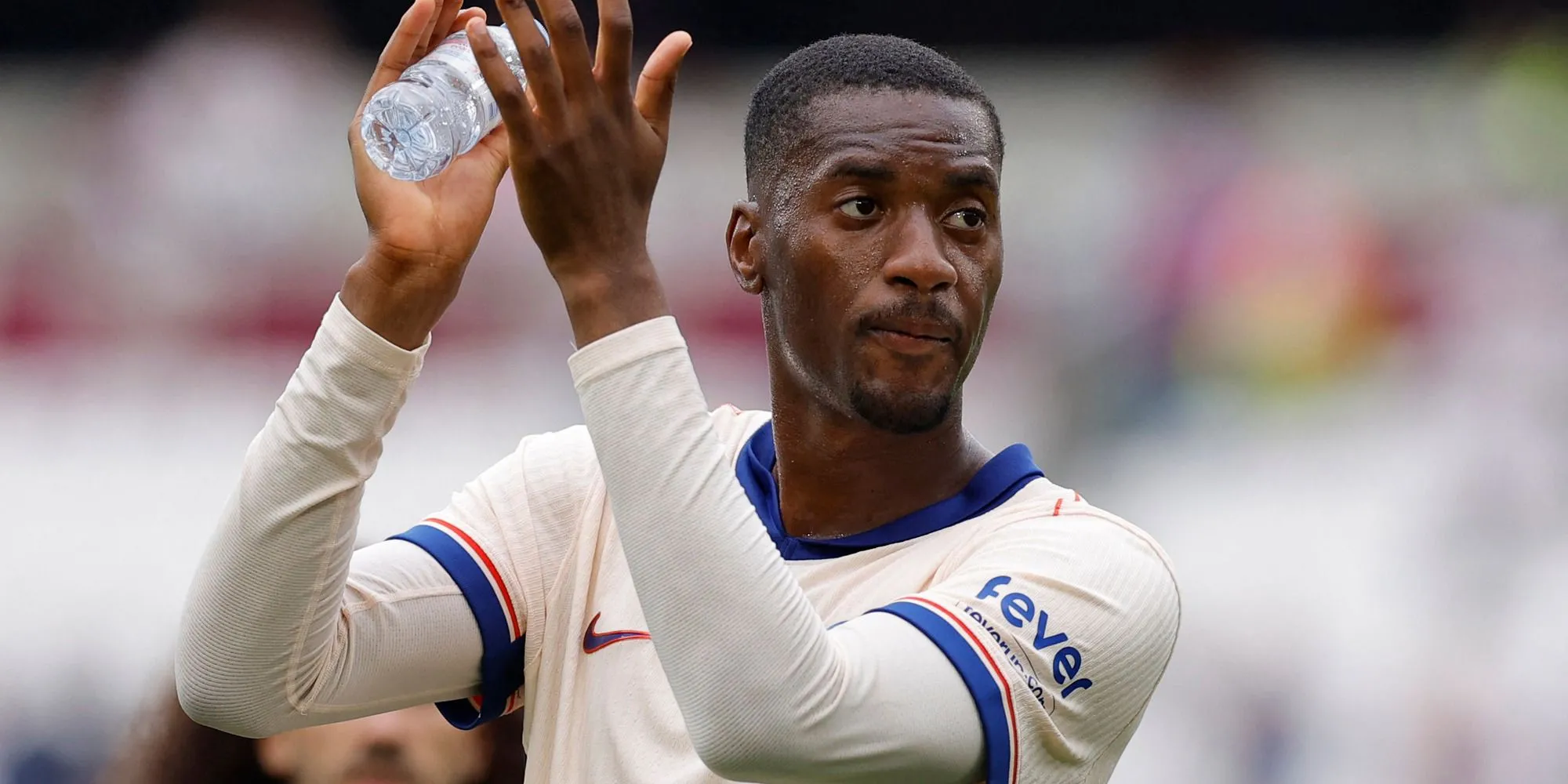 Tosin Adarabioyo, trung vệ Chelsea và mục tiêu của Crystal Palace, đang thi đấu tại Premier League.