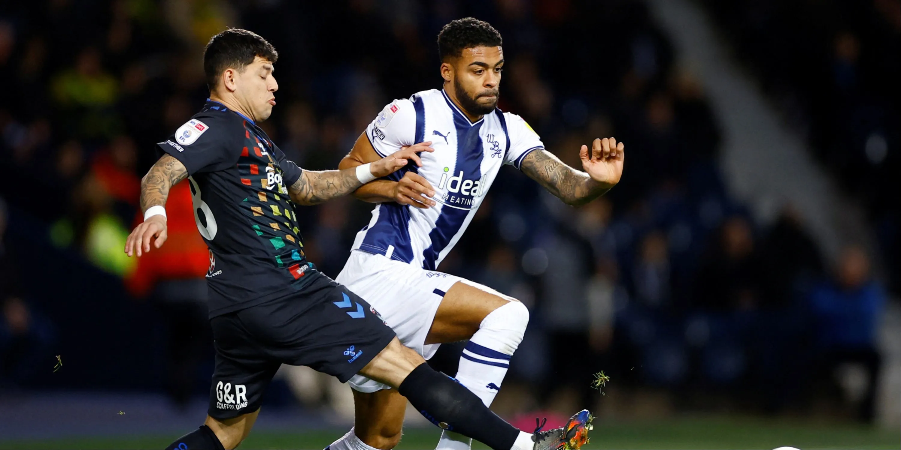 Darnell Furlong, hậu vệ phải của West Brom, cần sự cạnh tranh để cải thiện phong độ.