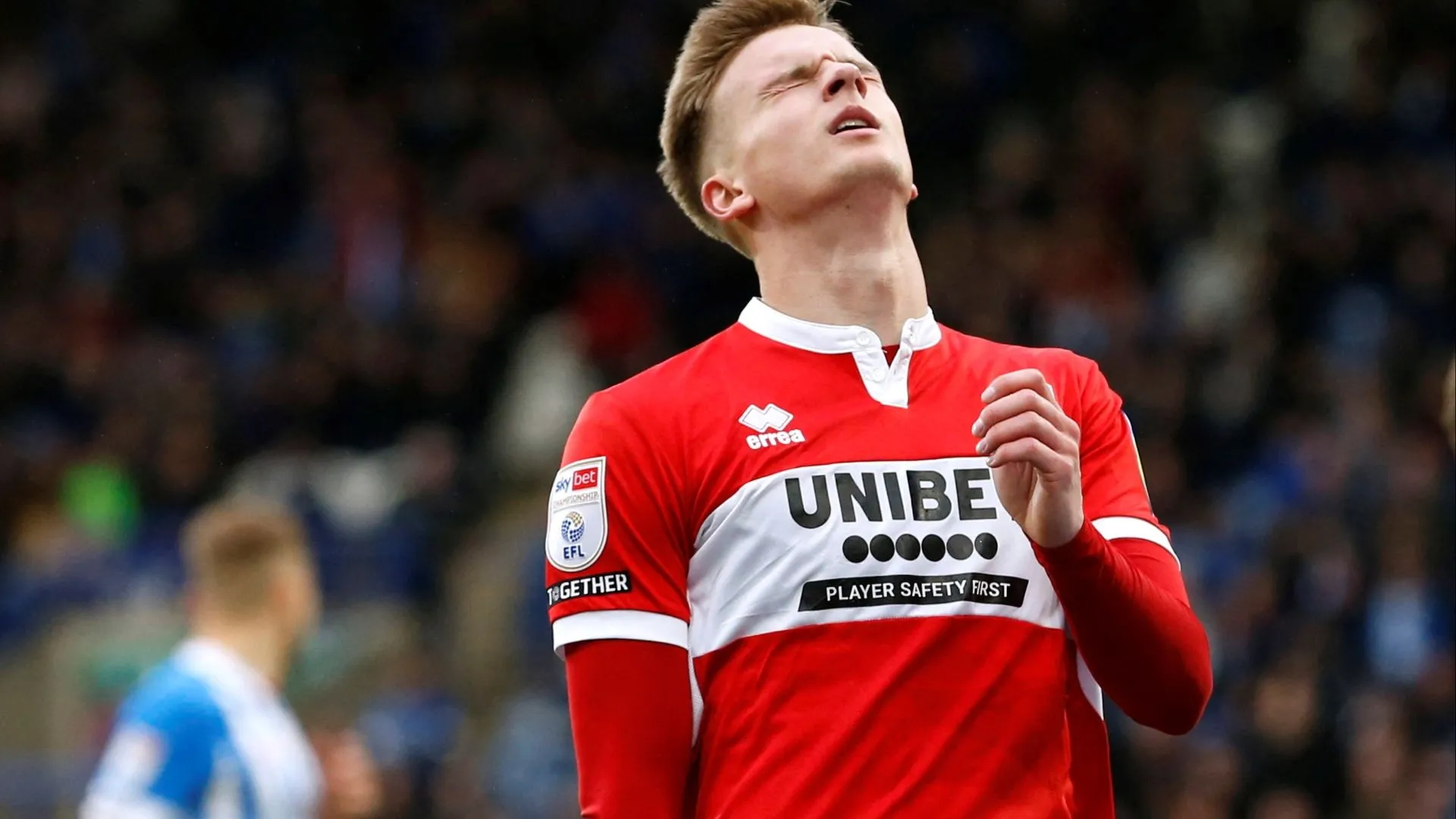 Tiền đạo Marcus Forss của Middlesbrough trên sân cỏ