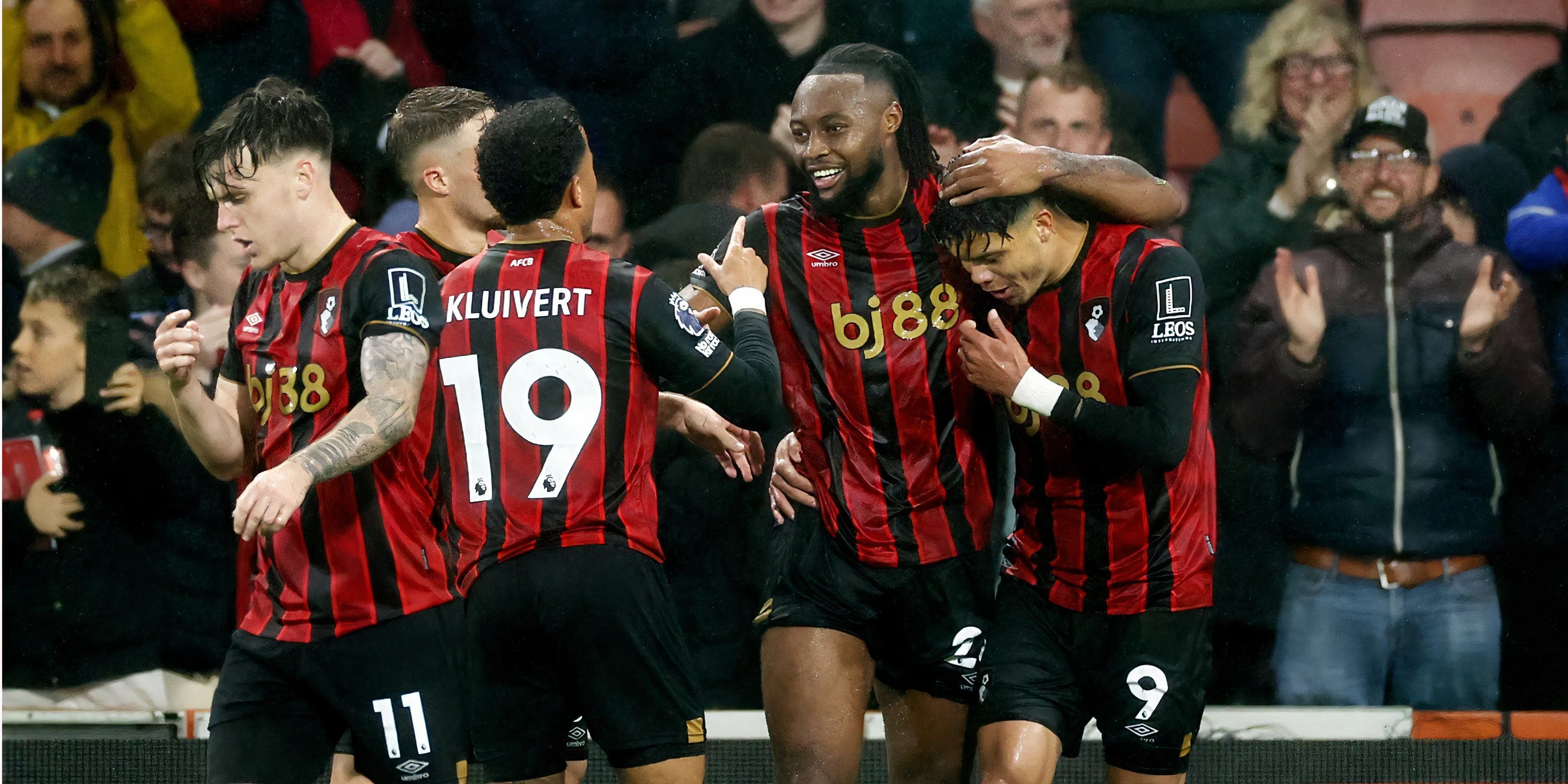 Antoine Semenyo trong trang phục của AFC Bournemouth, hiện được Tottenham quan tâm mạnh mẽ