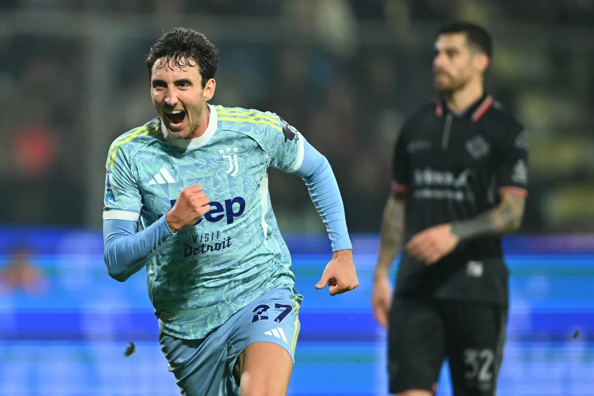 Cầu thủ Juventus ăn mừng bàn thắng trong trận đấu tại sân Cremonese ngày 1 tháng 11 năm 2025