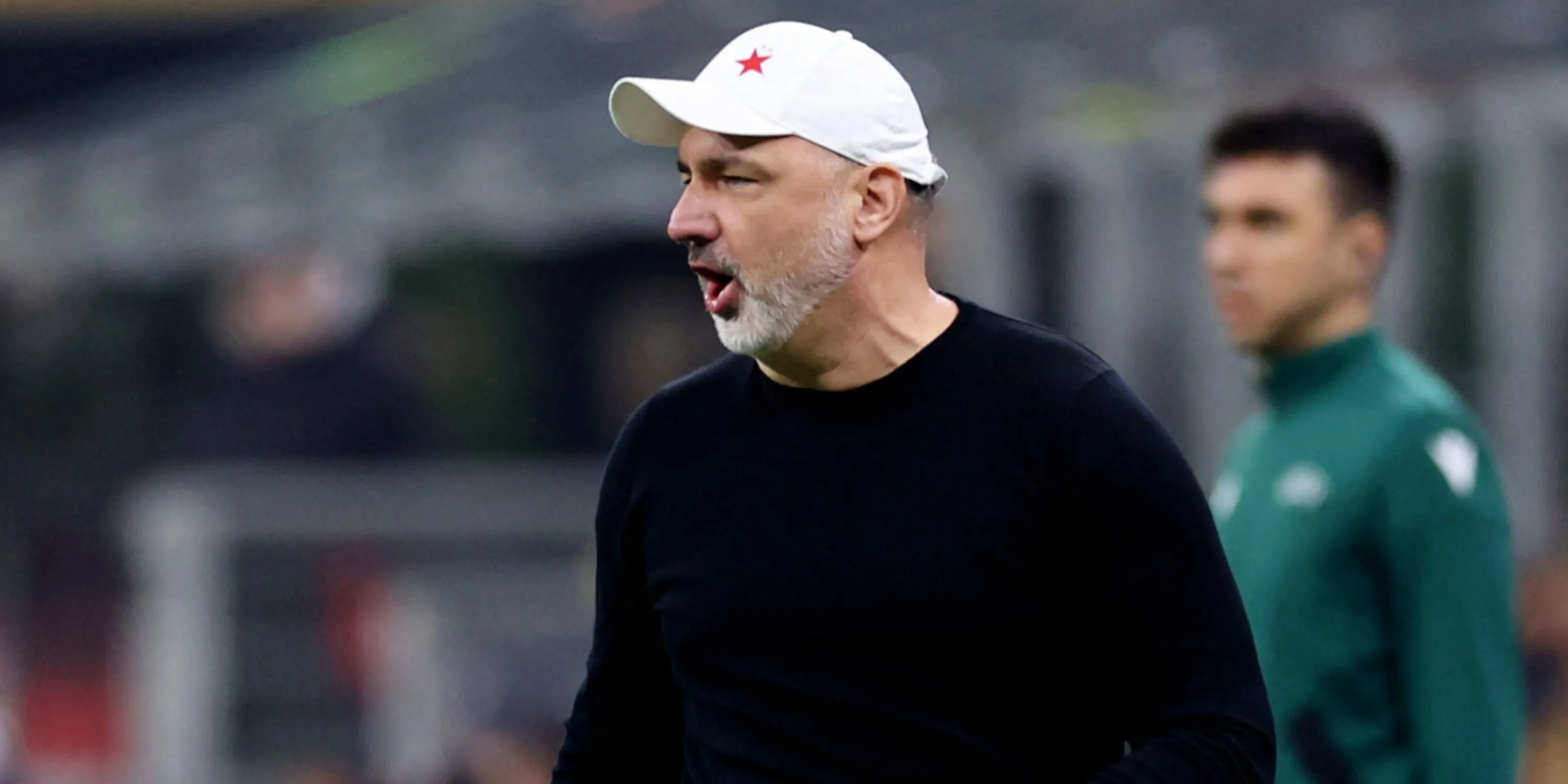 HLV Jindrich Trpisovsky phải giải quyết nhiều vấn đề nhân sự trước trận đấu quan trọng