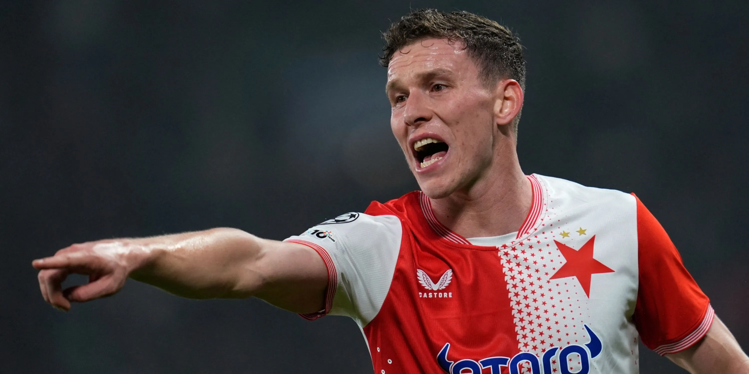 Tomas Vlcek sẽ là một trong những hậu vệ trụ cột cho Slavia Prague trong trận gặp Arsenal