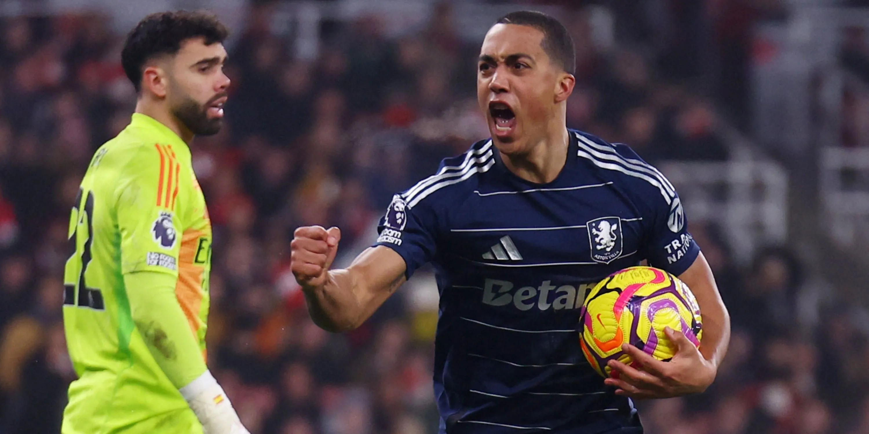 Youri Tielemans thi đấu cho Aston Villa trong mùa giải 2024/25
